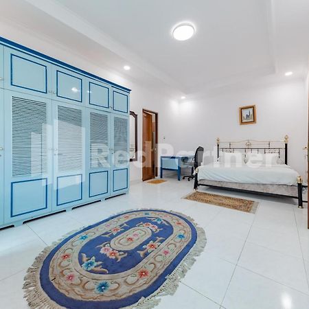 Biru Homestay Bandung Mitra Reddoorz Экстерьер фото