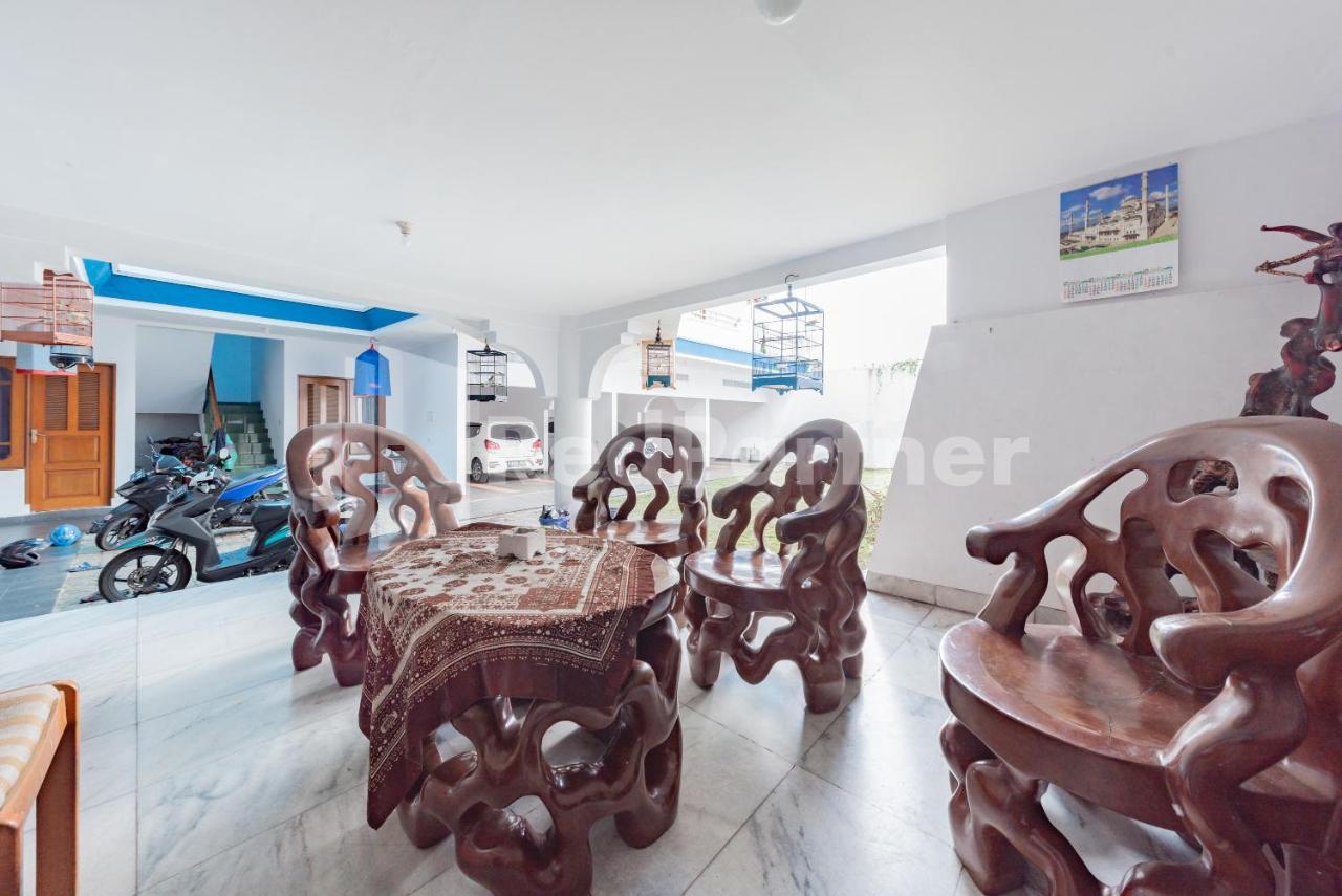 Biru Homestay Bandung Mitra Reddoorz Экстерьер фото