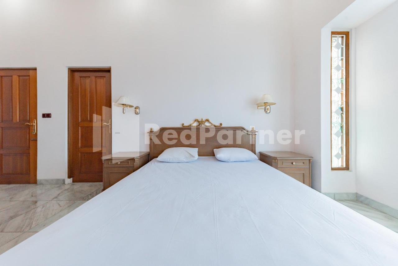 Biru Homestay Bandung Mitra Reddoorz Экстерьер фото